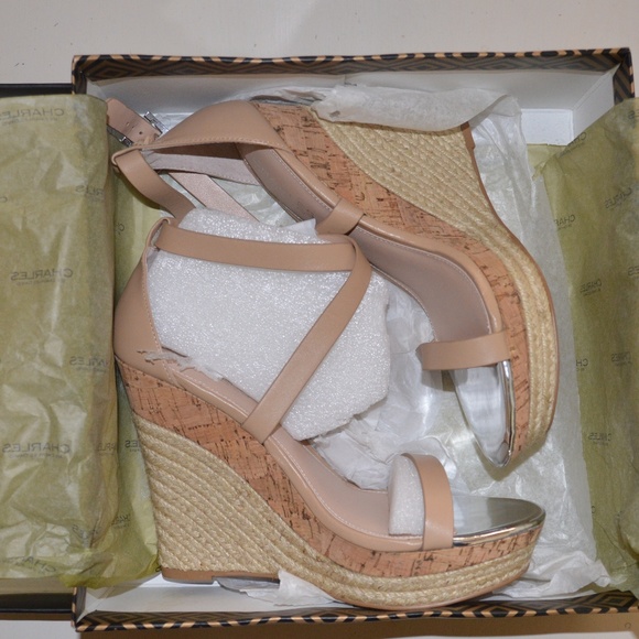 NIB Charles David Nude Wedges SZ 8.5 - Picture 4 of 7